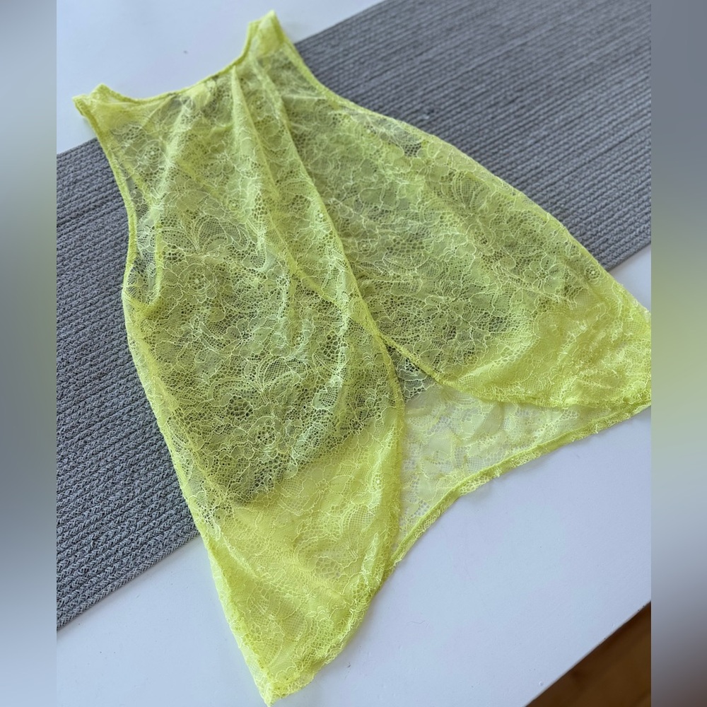 Victoria’s Secret Neon Yellow Sheer Lace Cross Back Tank Top Swim Cover Up Small - Picture 2 of 13